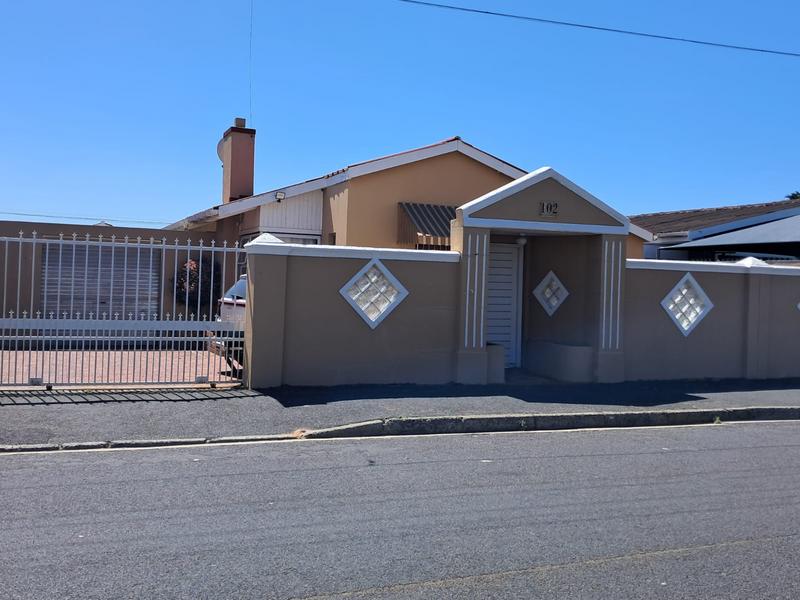 3 Bedroom Property for Sale in Townsend Estate Western Cape